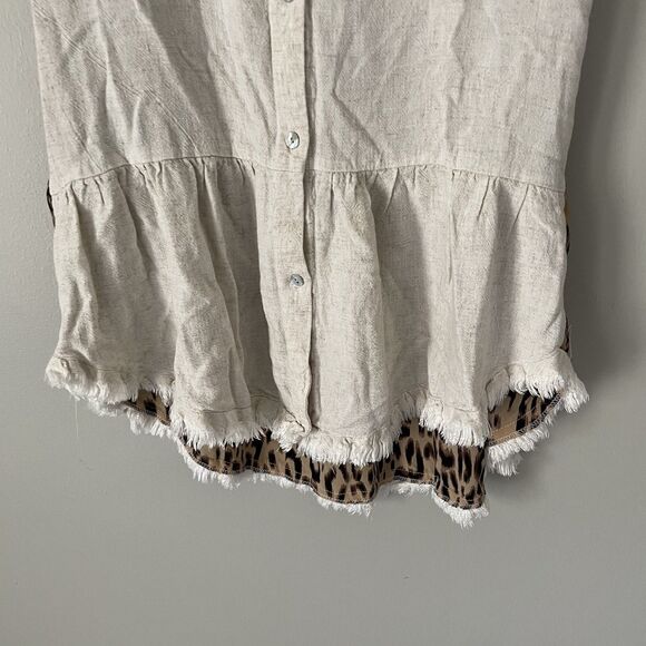 Umgee Size S Oversized Button Peplum Mixed Linen Blend Shirt Animal Print - Picture 2 of 7